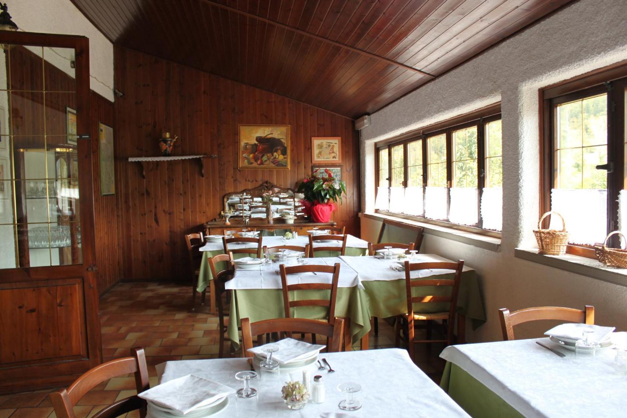 Locanda San Giorgio Sestola Eksteriør billede